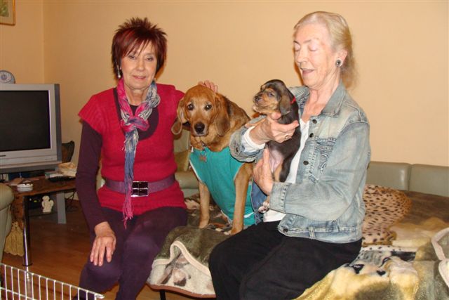 Mama Beaty, Ania, Dunia
