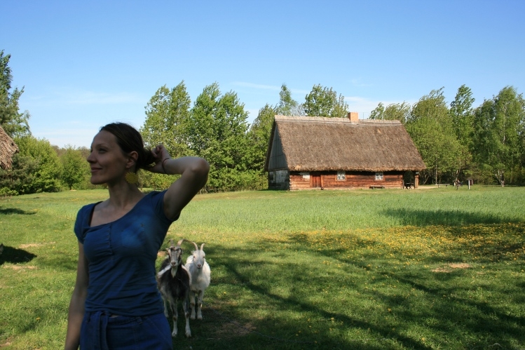 a tak się nawet kolczykowo na lans w Łodzi ogarowy szykowałam:)