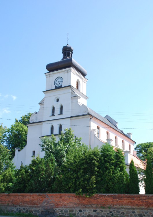 kościół na rogu wsi i już prawie jesteśmy