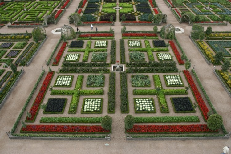 Ogrody na zamku Villandry.