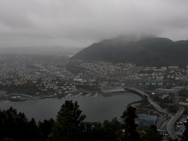 normalna pogoda w Bergen :D