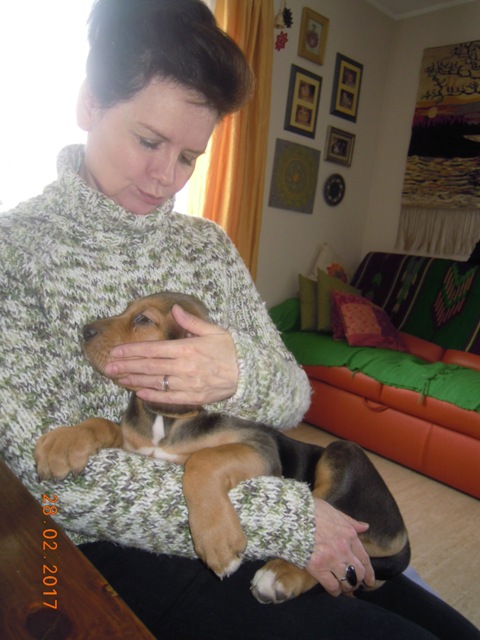 TURNIA jeszcze w Leśnym Bytowaniu, ale już w objęciach Pani Renatki (2).JPG