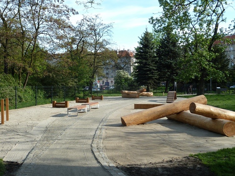 P1050827z.JPG